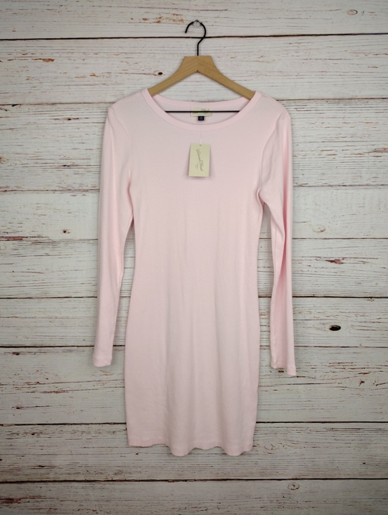 Universal Thread Dresses & Skirts - Universal Thread Light Pink Long Sleeve Ribbed Bodycon Dress